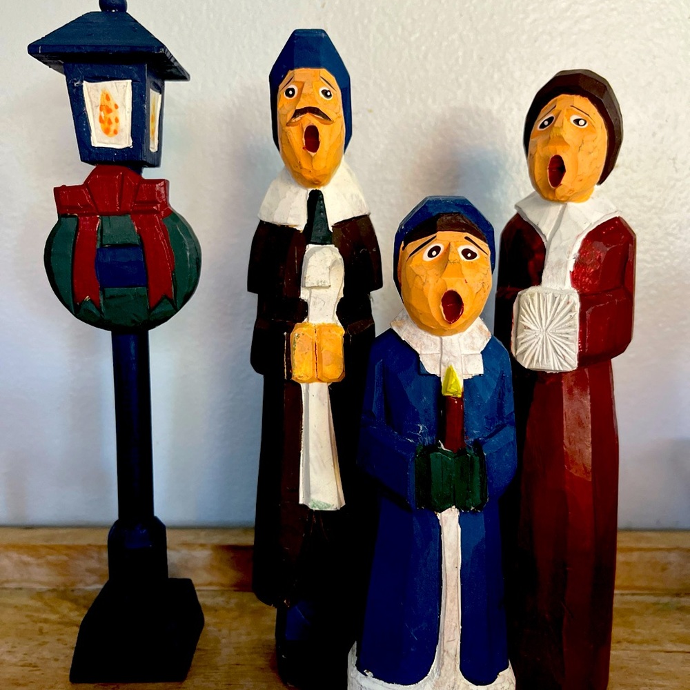 Hand Carved Wooden Holiday Carolers Set Of 4 Christmas Decorations